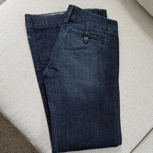 Women’s Dark Blue Jeans